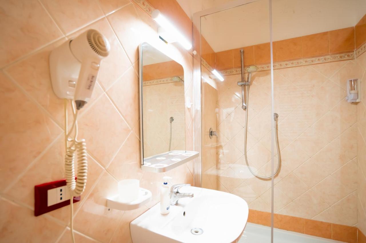 Booking Now Rome-Address Via Palestro,56- Breakfast Included Bagian luar foto