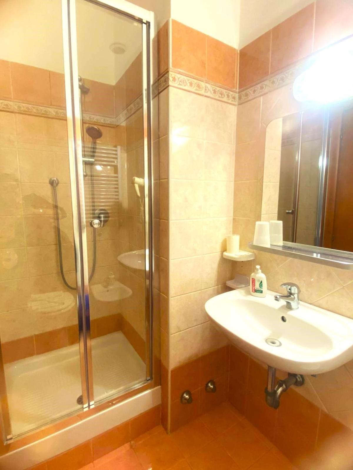 Booking Now Rome-Address Via Palestro,56- Breakfast Included Bagian luar foto
